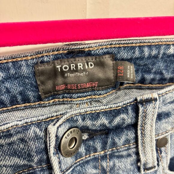 Torrid High Rise Straight Jeans Button Fly Split Hem - Picture 3 of 7